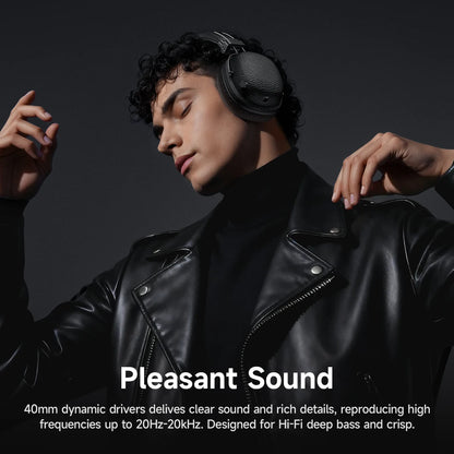 Man wearing black headphones with text about pleasant sound quality on a dark background